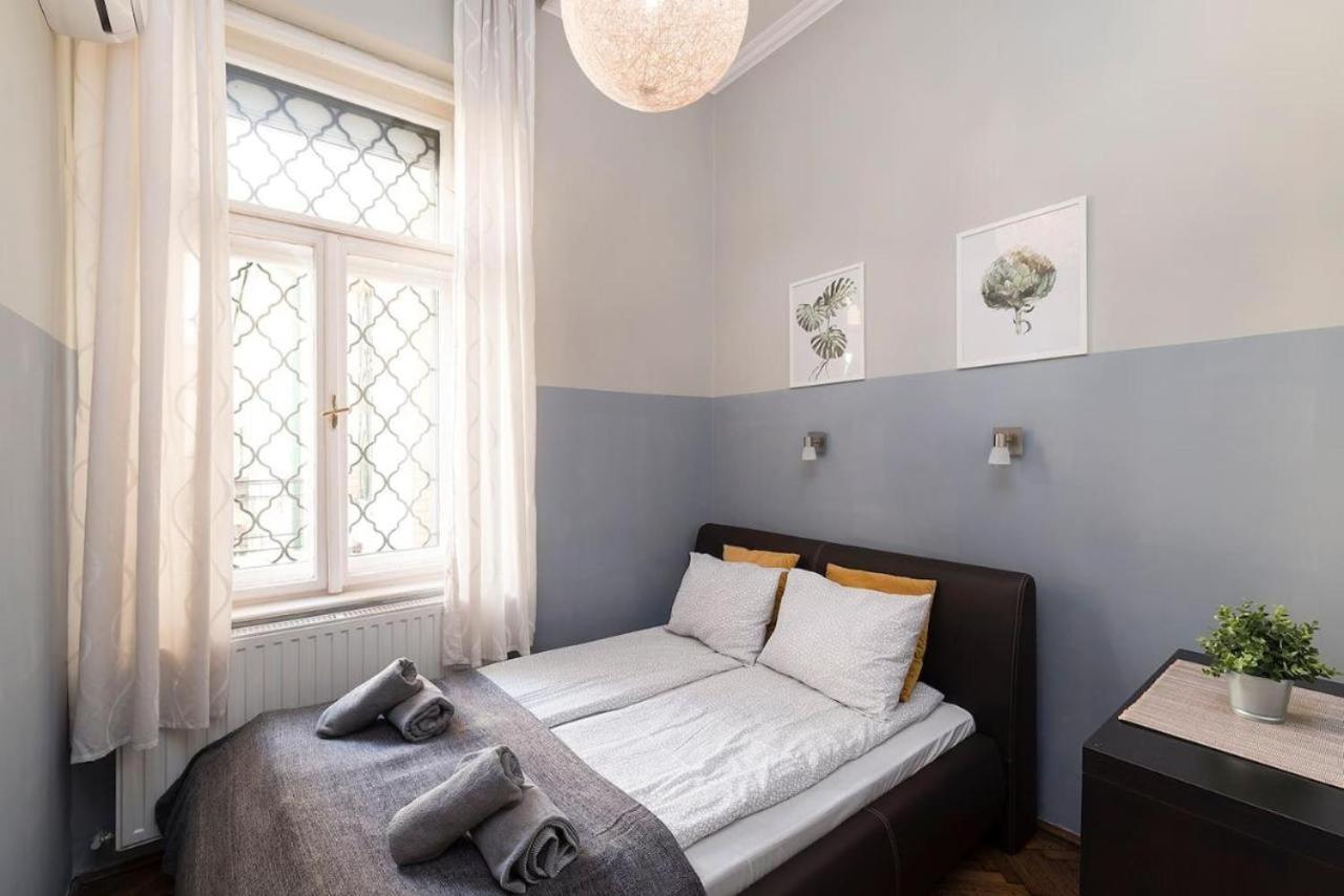 Vaci Street Apartments Budapest Eksteriør bilde